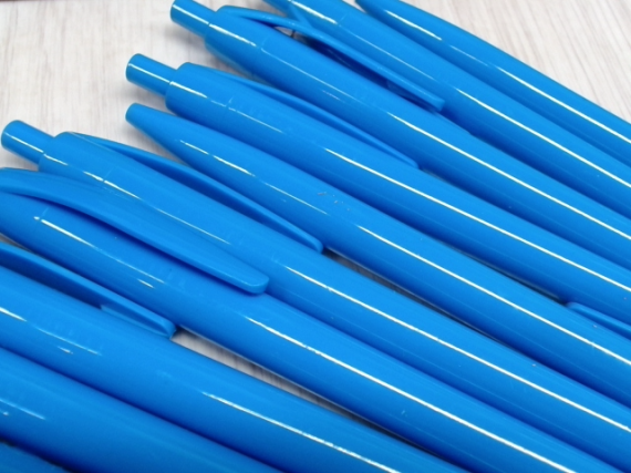 Ручка шариковая пластиковая «Air»